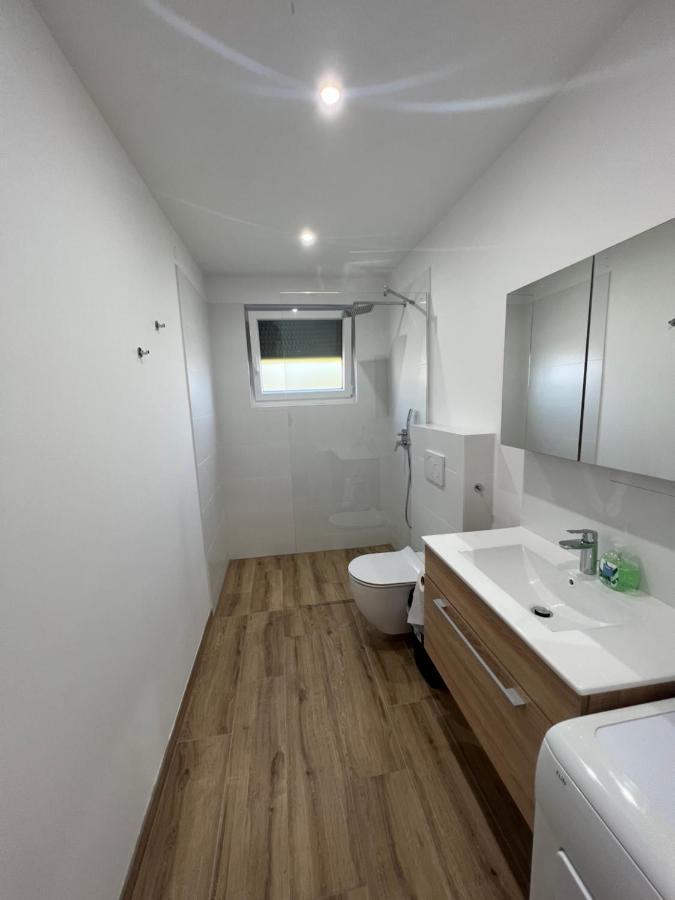 Semi 3A Neubauwohnung In Wien Fur 4 Personen Dış mekan fotoğraf